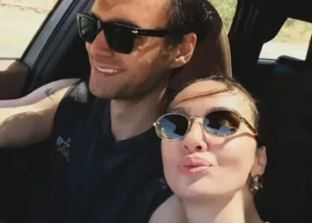 Sevgilisi Hakan Kurtaş’ın doğum gününü kutladı