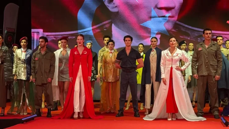 Gaziler Günü'nde anlamlı defile 1 Gaziler Günü’nde anlamlı defile