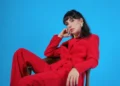 Aslı Demirer'den yeni tekli 15 Aslı Demirer’den yeni tekli