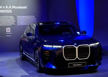 Yeni BMW 7 Serisi, A.A.Murakami’nin ‘Symbiosis’ Enstalasyonuyla Contemporary Istanbul’da sanatseverlerle buluşuyor