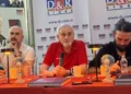 Devrim Erbil, Bodrum Marina’da sanatseverlerle buluştu 15 Devrim Erbil, Bodrum Marina’da sanatseverlerle buluştu