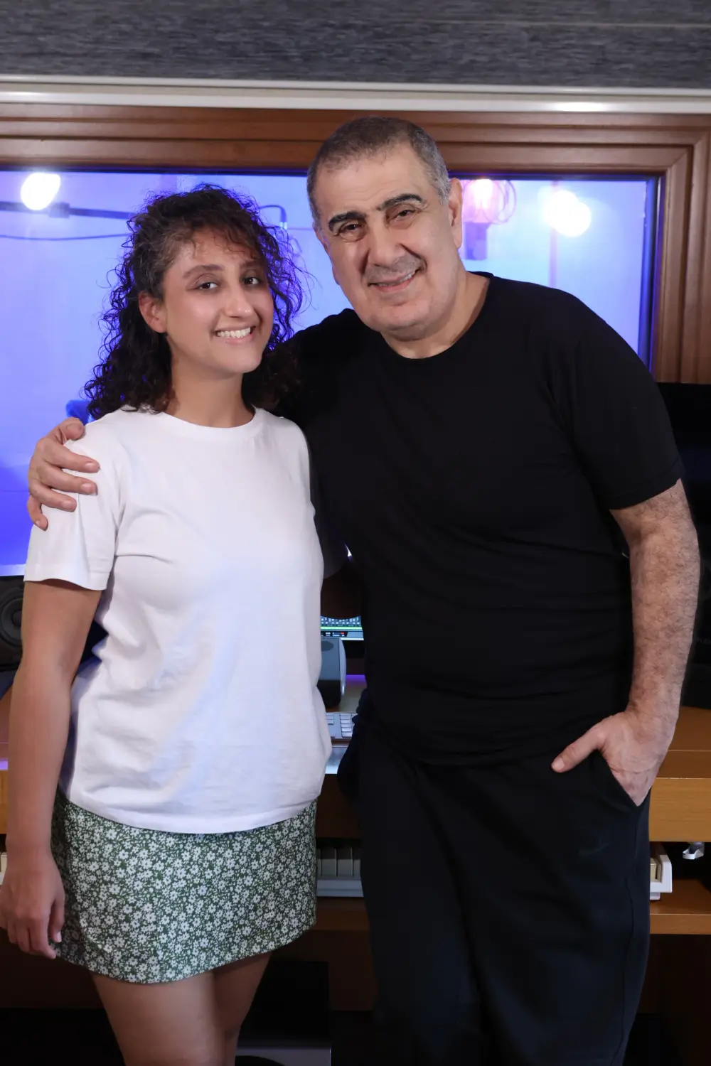 Ecem Erkek aşıklar için söyledi 4 ecem metin Ecem Erkek aşıklar için söyledi