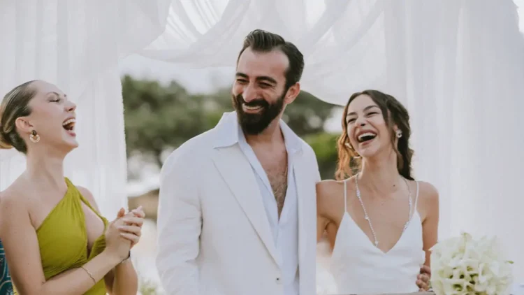 Hira Koyuncuoğlu ve Baran Sulhan mutluluğa 'evet' dedi 5 Hira Koyuncuoğlu ve Baran Sulhan mutluluğa ‘evet’ dedi