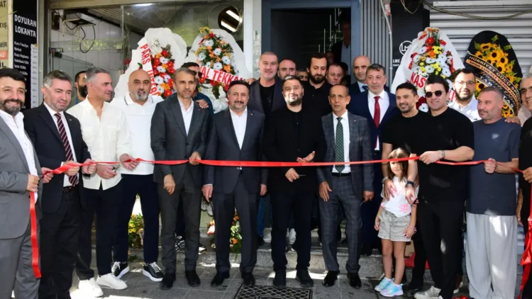 Hürriyet Gücü Spor Kulübü 40. yılını kutladı 1 Hürriyet Gücü Spor Kulübü 40. yılını kutladı