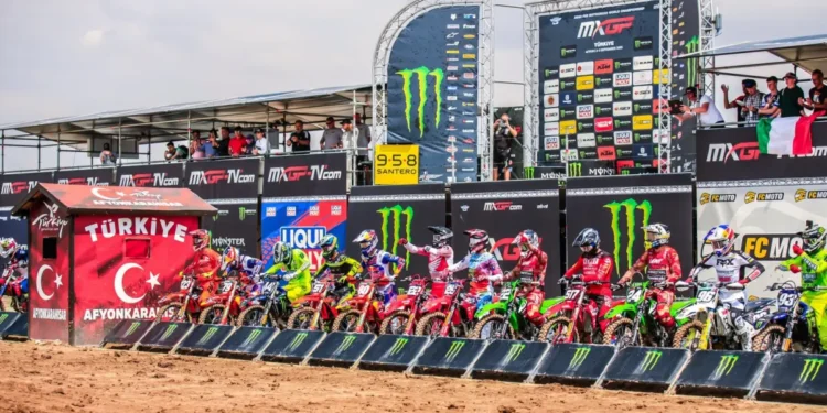 NG Afyon Motofest müzik ve eğlence ile başladı
