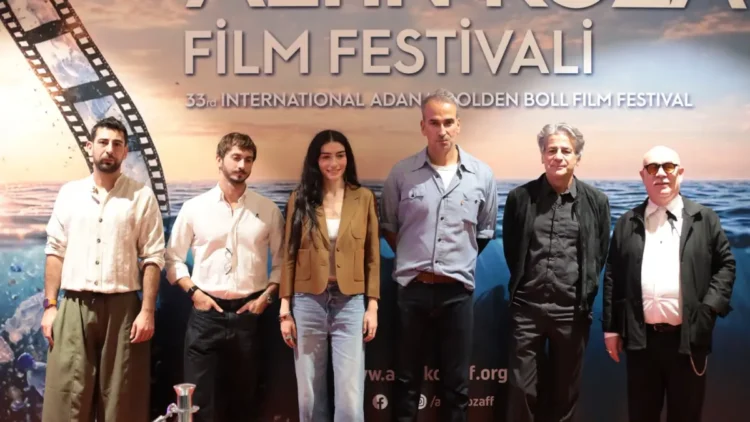 MUTTER: Bir Annenin Hatıra Defteri filminin prömiyeri gerçekleşti 1 MUTTER: Bir Annenin Hatıra Defteri filminin prömiyeri gerçekleşti