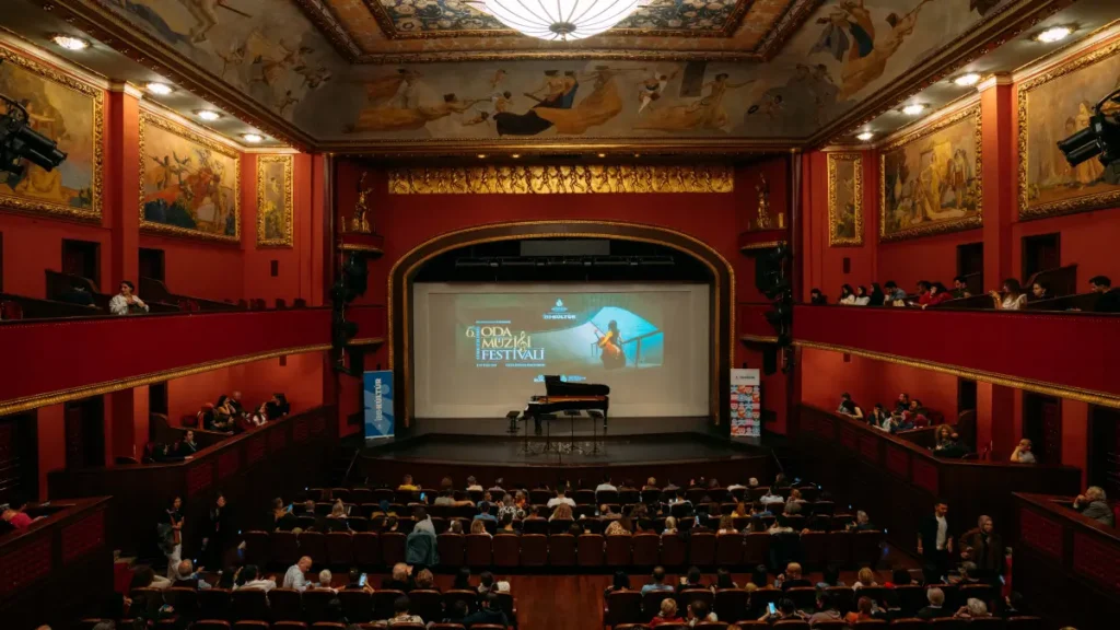 Oda Müziği Festivali müzikseverleri dünya çapındaki sanatçılarla buluşturdu 1 oda Oda Müziği Festivali müzikseverleri dünya çapındaki sanatçılarla buluşturdu