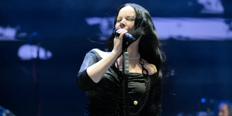 Şebnem Ferah'tan unutulmaz bir konser daha 7 Şebnem Ferah’tan unutulmaz bir konser daha