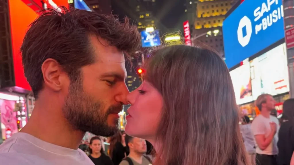 Çok aşığım ve kendi dönüşümüme şahit oluyorum 1 serkan cayoglu ozge gurel Çok aşığım ve kendi dönüşümüme şahit oluyorum