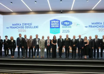 Türkiye’nin Gurur Markaları UFRAD Marka Zirvesi’nde buluştu 12 Türkiye’nin Gurur Markaları UFRAD Marka Zirvesi’nde buluştu