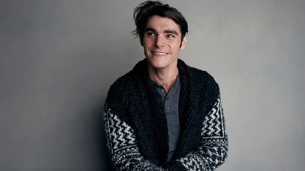 RJ Mitte 34 yaşında hayatını kaybetti 1 6acdb34622393fcfc7d39a1d RJ Mitte 34 yaşında hayatını kaybetti