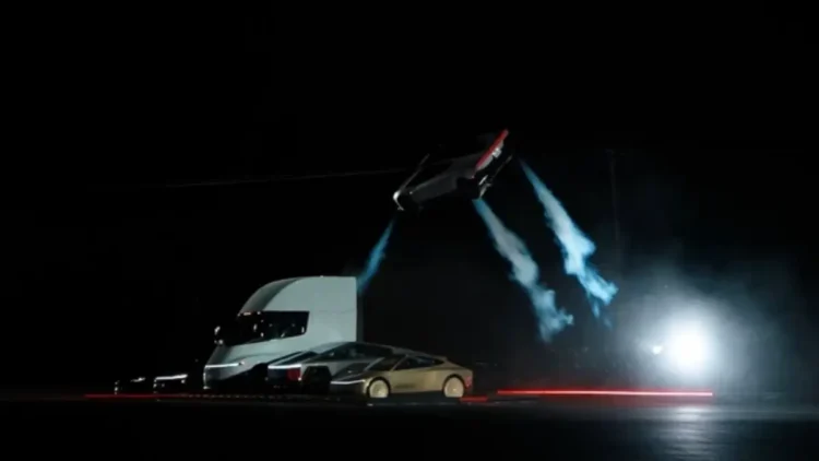 Tesla’dan roket teknolojisiyle buluşan otomobil