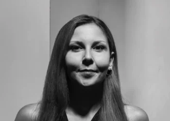 Dilara Altınkepçe Arslan’ın yeni sergisi Nelumbo Studios'ta açılıyor 12 Dilara Altınkepçe Arslan’ın yeni sergisi Nelumbo Studios’ta açılıyor