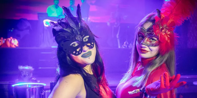 Çapa Pera’da Halloween gecesi 7 Çapa Pera’da Halloween gecesi