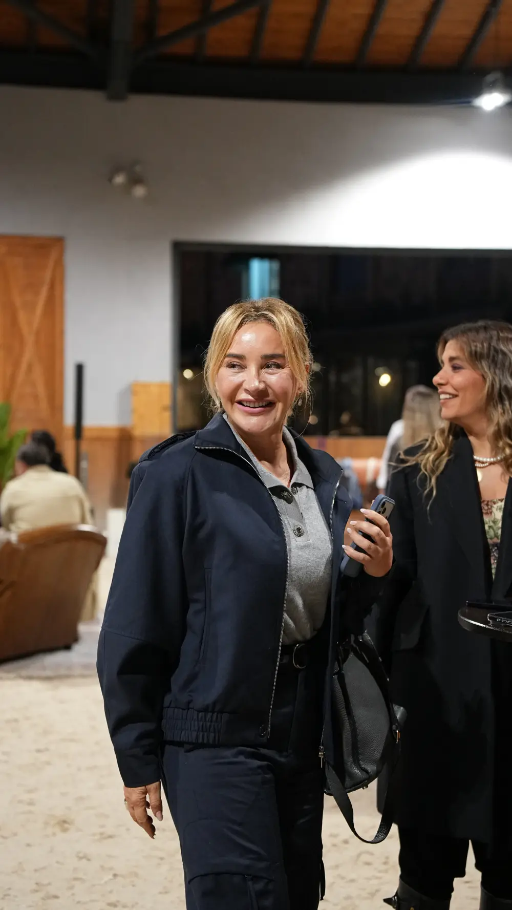asli gumusel Yargıcı, yeni sezonunu atlı performansla tanıttı