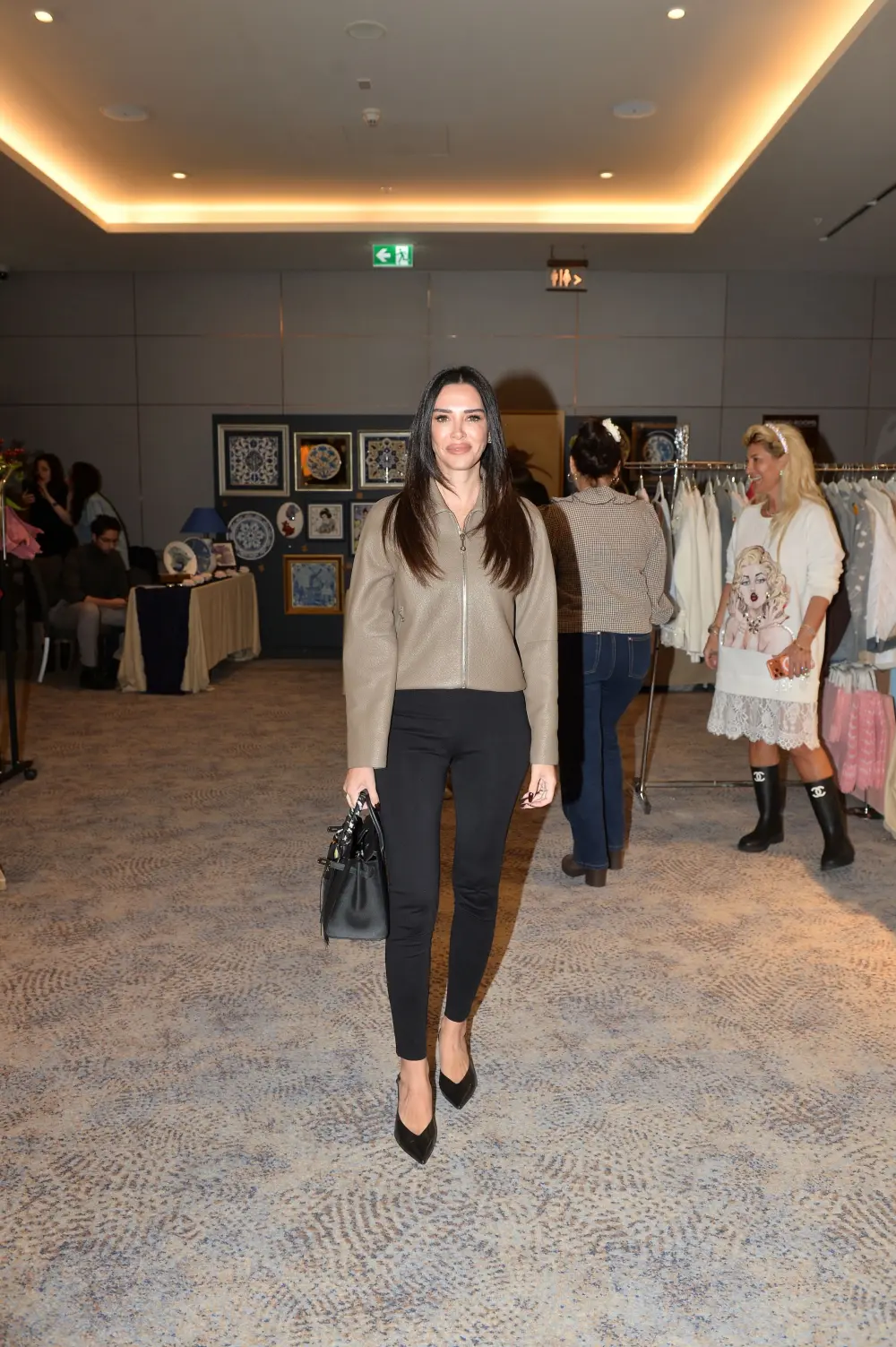 aslihan dogan turan Moda, tasarım ve iyilik aynı çatıda buluştu