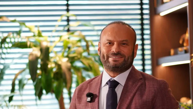 Bülent Alıcı: Otelcinin kaybedecek bir 4 yılı daha yok! 7 Bülent Alıcı: Otelcinin kaybedecek bir 4 yılı daha yok!