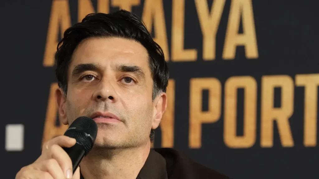 casel elcin Cansel Elçin: Psikolojik çöküşü aktarmak çok sarsıcıydı