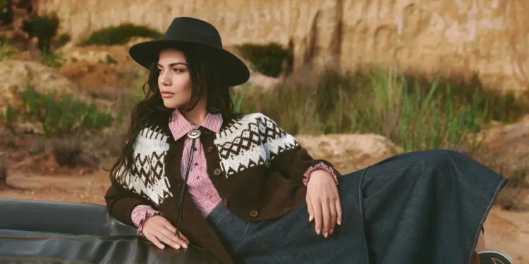 Trendyolmilla ve Eylül Lize Kandemir'den Western esintili koleksiyon 4 Trendyolmilla ve Eylül Lize Kandemir’den Western esintili koleksiyon