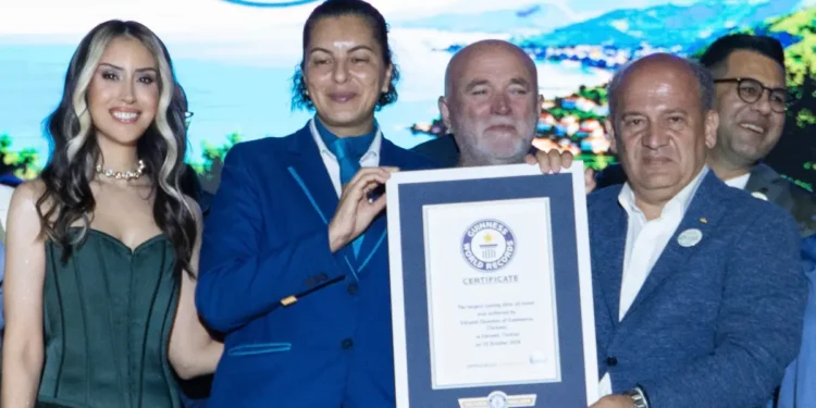 Zeytin Festivali’nde dünya rekoru kırıldı