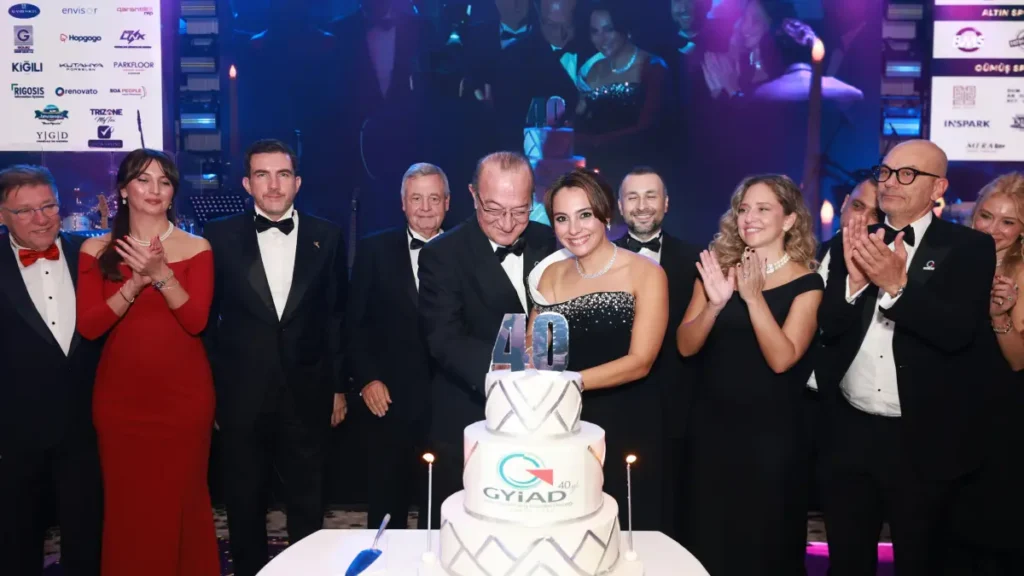 gyiad GYİAD, 40. yılını geleneksel Cumhuriyet Balosu ile kutladı