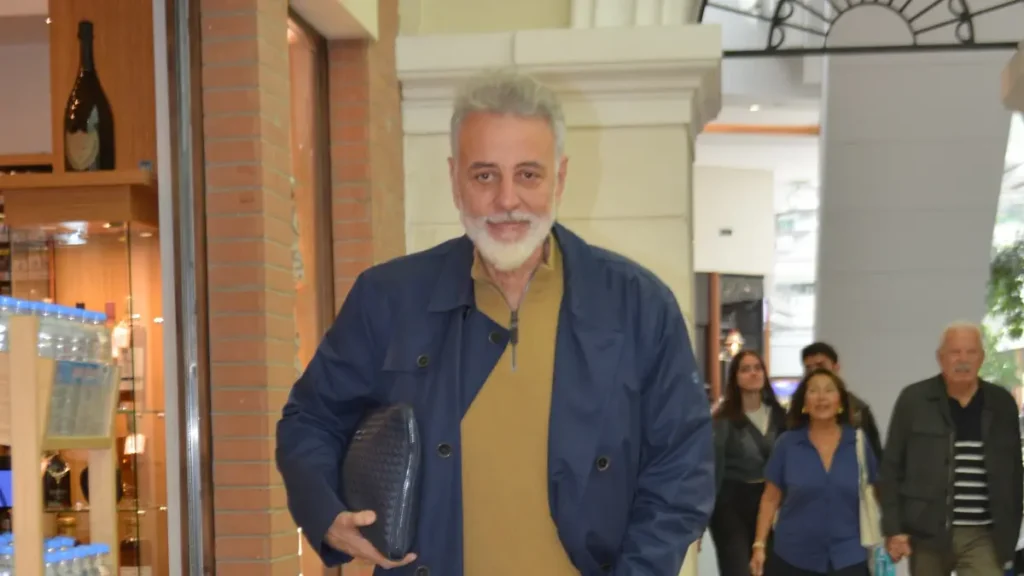 Hamdi Alkan tek başına alışverişte 1 hamdi alkan Hamdi Alkan tek başına alışverişte