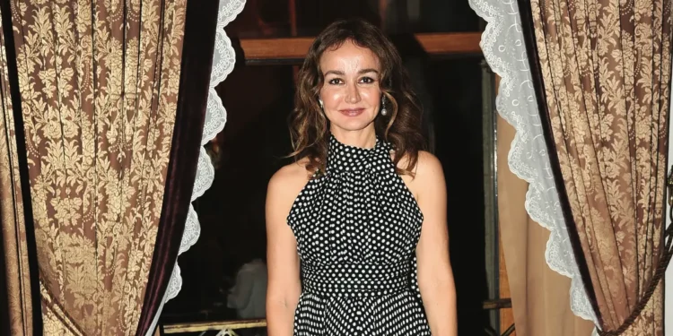 Doç. Dr. Hülya Kalyoncu’ya AKAP’tan Anlamlı Sertifika 10 Doç. Dr. Hülya Kalyoncu’ya AKAP’tan Anlamlı Sertifika