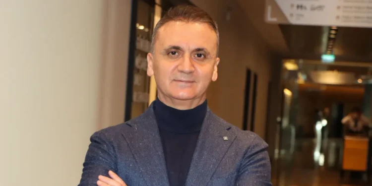 Elektronik sigara kullanan gençlerde ritim bozukluğu olasılığı daha yüksek