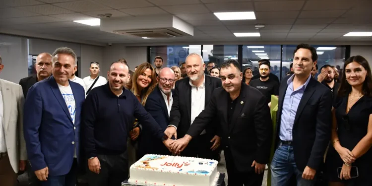 Jolly, Antalya çağrı merkezi operasyonlarını yeni ofisine taşıdı