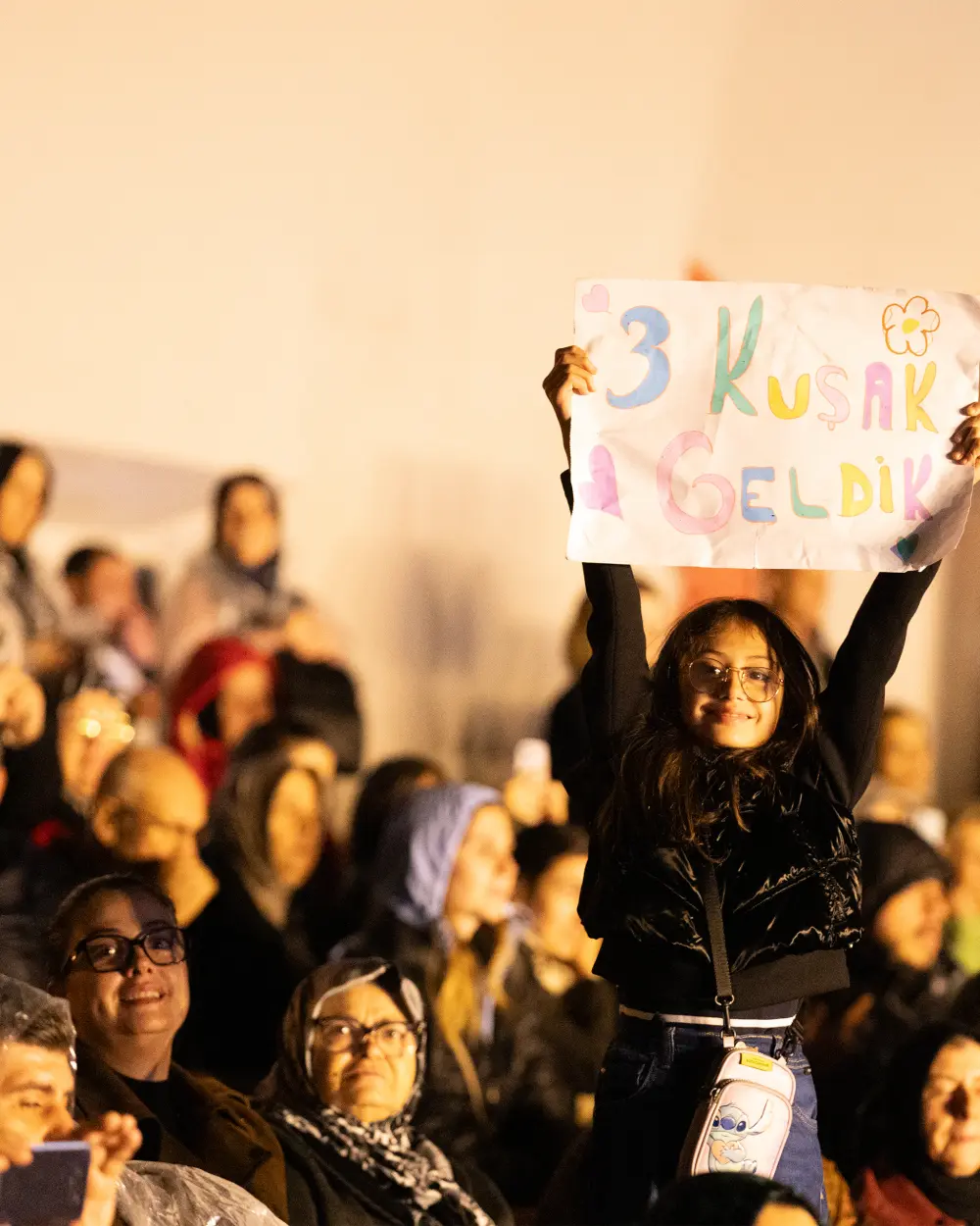 Muazzez Ersoy Bursalı sevenleriyle buluştu 3 kkkk Muazzez Ersoy Bursalı sevenleriyle buluştu