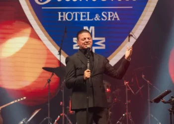 Kubat’tan Merit Royal Diamond’da unutulmaz konser