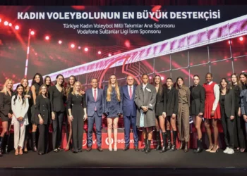 Vodafone, 3 yıl daha Türk kadın voleybolunun en büyük destekçisi