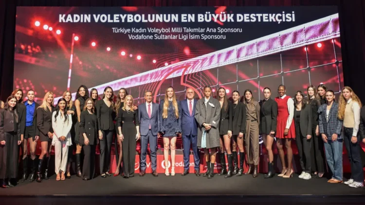 Vodafone, 3 yıl daha Türk kadın voleybolunun en büyük destekçisi 1 Vodafone, 3 yıl daha Türk kadın voleybolunun en büyük destekçisi