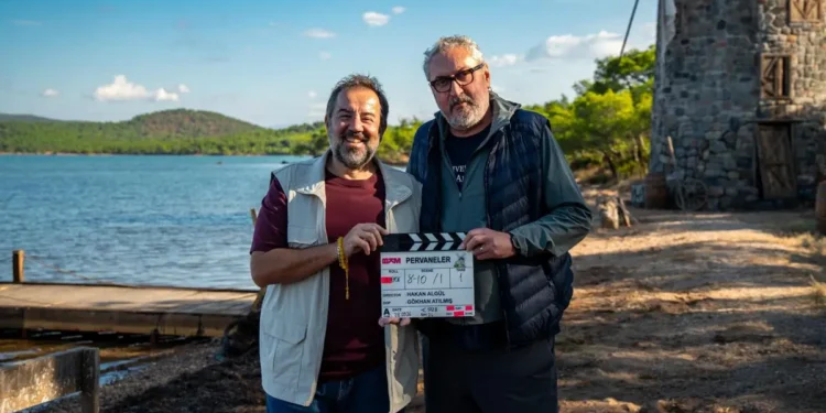 Ata Demirer’in yeni filmi ‘Pervaneler’ sete çıktı