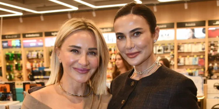 Aslı Gümüşel’in ilk kitabı ‘Ne Gerek Vardı?’ya yoğun ilgi