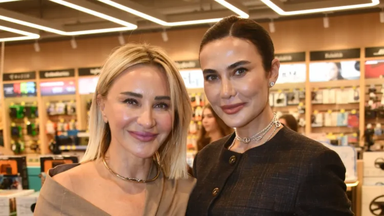 Aslı Gümüşel’in ilk kitabı ‘Ne Gerek Vardı?’ya yoğun ilgi