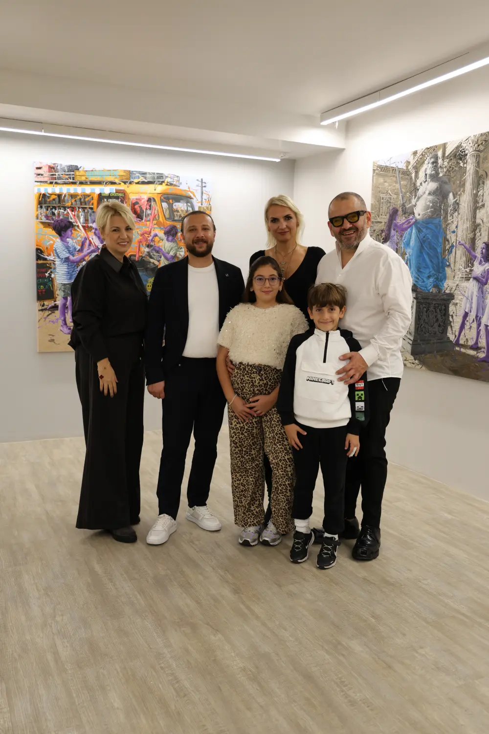 ‘İz-Bellek-Direnç’ sergisi Cubart Galeri’de sanatseverlerle buluştu 6 yuksels ‘İz-Bellek-Direnç’ sergisi Cubart Galeri’de sanatseverlerle buluştu