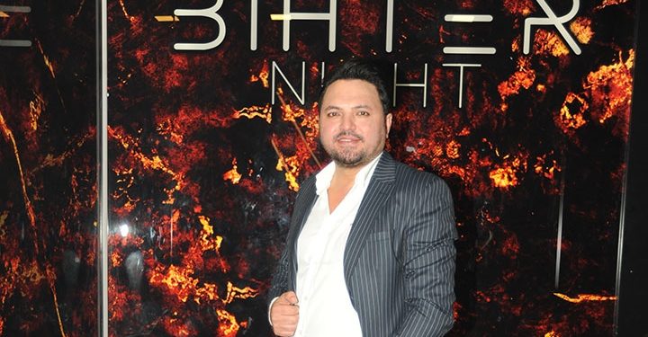 Mirze Şimşek doğum gününü dostlarıyla kutladı