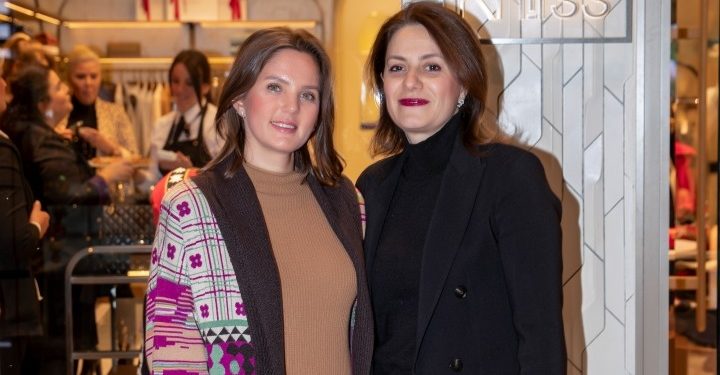 Cemiyet hayatı Knitss’in İzmir mağaza açılışında buluştu