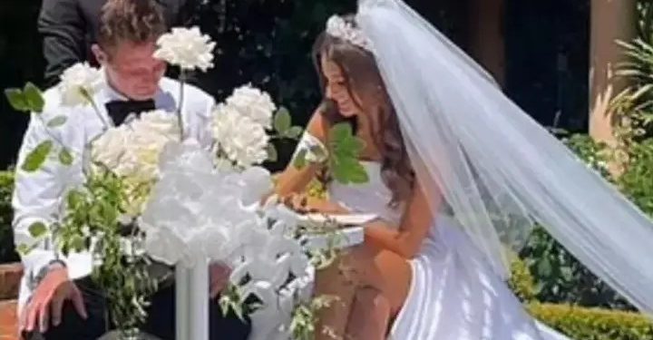 Eski model, ‘Kamyoncular kralı’nın torunuyla evlendi