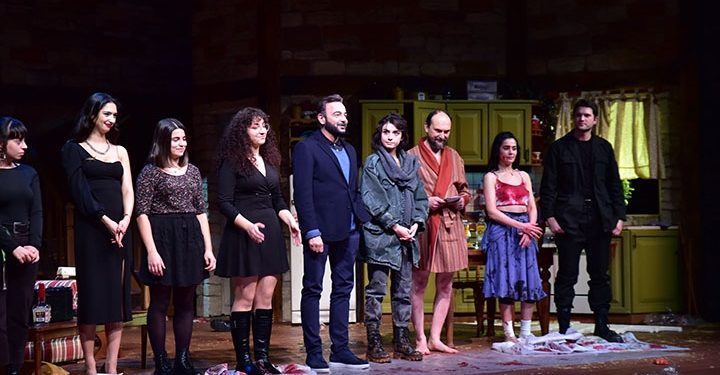 ‘Timsah Ateşi’ prömiyerinde ünlüler geçidi