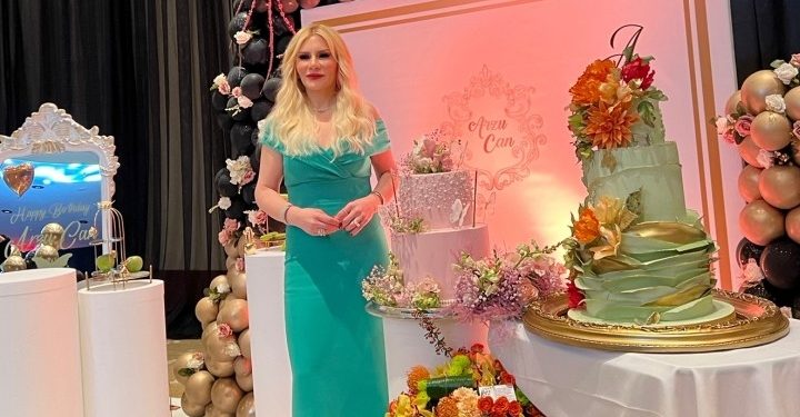 Sosyetik güzel Arzu Can’ın renkli doğum gününden çok özel anlar Quality sayfalarında