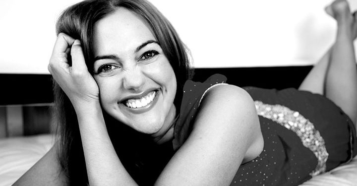 Meryem Uzerli 6 milyon liraya imza attı