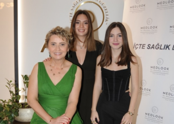 Dr. Handan Yavuz sahibi olduğu Medlook kliniğinde sanatsal etkinliklerin ilkini Toçev yararına gerçekleştirdi