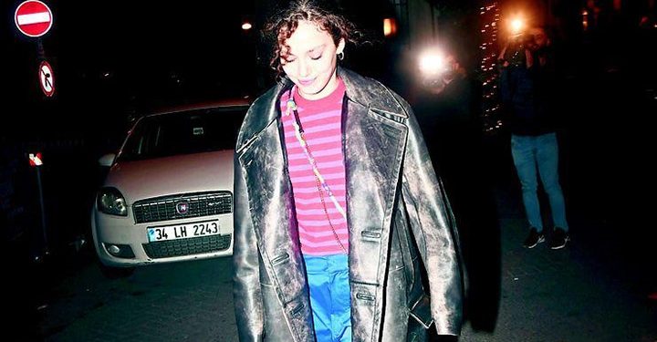 Melisa Şenolsun neden koşar adım kaçtı?