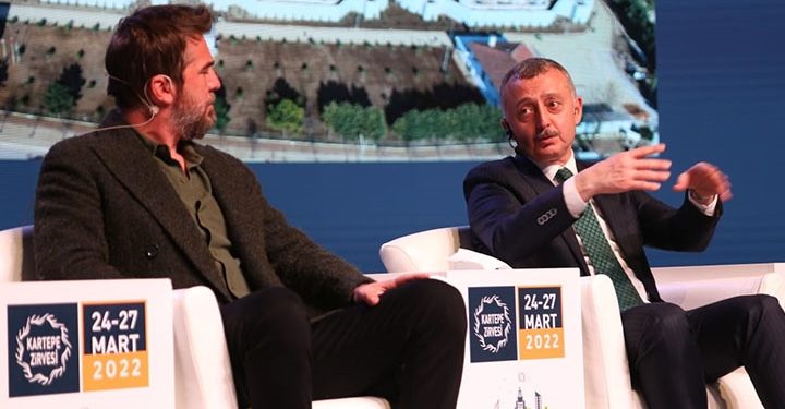 Engin Altan Düzyatan tek kullamımlık plastiklerden uzak durma çağrısı yaptı