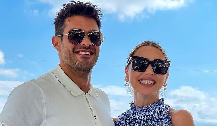 e48c2093da96478c8931d718b559698a6332e78be4bfdd0d28d2fec2-1