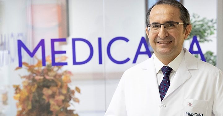 Medicana Çamlıca Hastanesi’nin değerli doktoru Mehmet Kadir Göktürk Covid-19’a yenik düştü