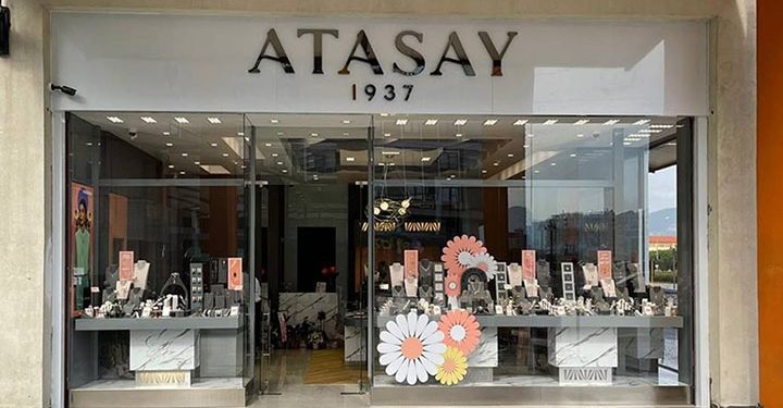 Atasay üç yeni mağaza daha açtı, yurt içinde 153 mağazaya ulaştı