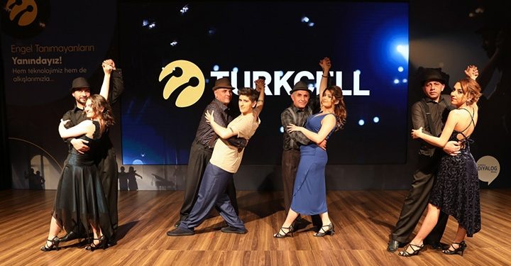 Acının ve hüznün dansı tangoyu hiç böyle izlemediniz